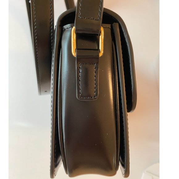 Brand New Celine Triomphe Teen Bag in Shiny Black Calfskin Leather - Picture 5 of 16